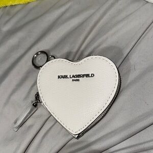 NWOT Karl Lagerfeld White Heart-Shaped Coin Pouch keychain charm cute